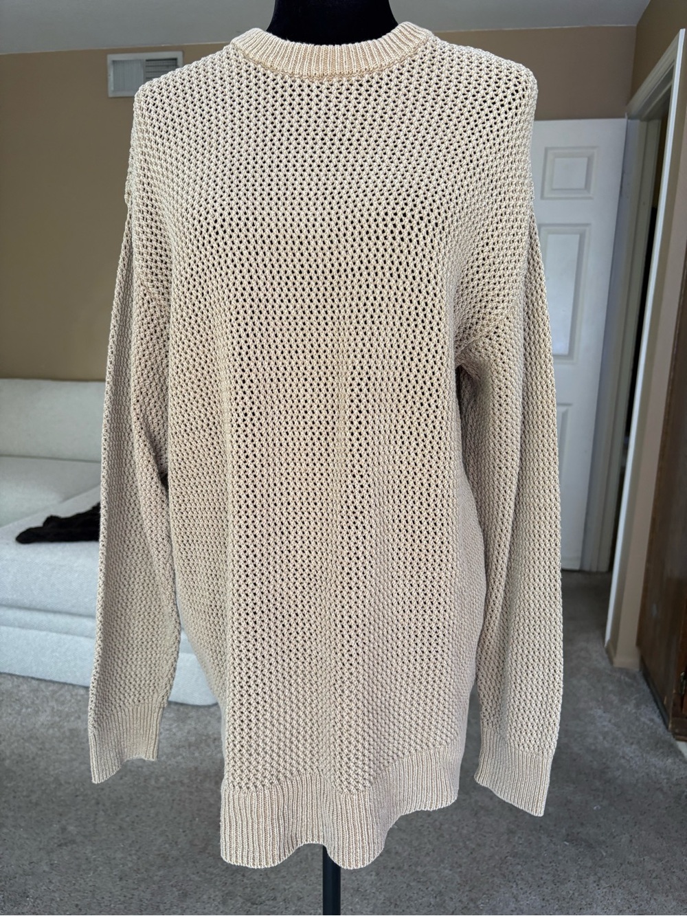 Zara Cream Knit Sweater - Classic Crewneck size medium